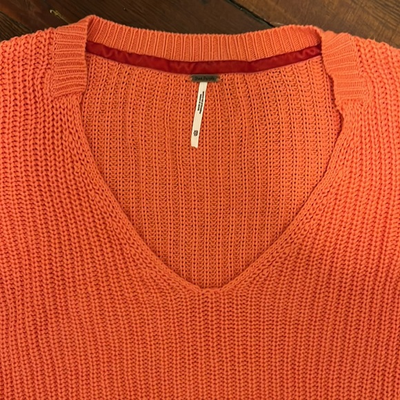 Free People Cropped Bell Sleeve V Neck Sweater - Picture 5 of 8